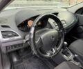 Белый Рено Меган, объемом двигателя 1.5 л и пробегом 320 тыс. км за 8600 $, фото 7 на Automoto.ua