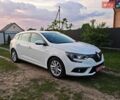 Білий Рено Меган, об'ємом двигуна 1.5 л та пробігом 249 тис. км за 10999 $, фото 2 на Automoto.ua