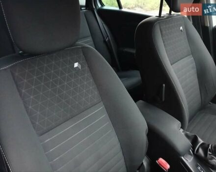 Белый Рено Меган, объемом двигателя 1.5 л и пробегом 149 тыс. км за 9600 $, фото 51 на Automoto.ua