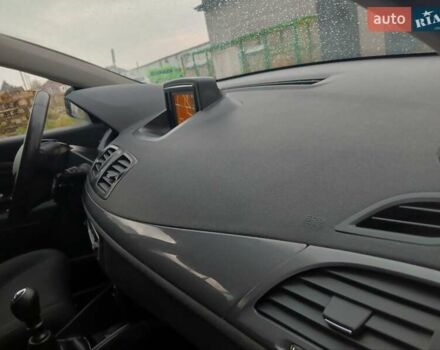 Белый Рено Меган, объемом двигателя 1.5 л и пробегом 149 тыс. км за 9600 $, фото 49 на Automoto.ua