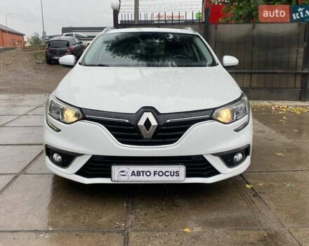 Белый Рено Меган, объемом двигателя 1.46 л и пробегом 197 тыс. км за 12490 $, фото 1 на Automoto.ua