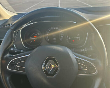 Білий Рено Меган, об'ємом двигуна 1.46 л та пробігом 228 тис. км за 11000 $, фото 10 на Automoto.ua