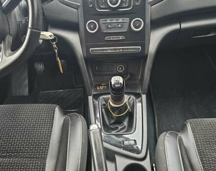 Белый Рено Меган, объемом двигателя 1.5 л и пробегом 175 тыс. км за 10300 $, фото 12 на Automoto.ua