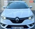 Белый Рено Меган, объемом двигателя 1.5 л и пробегом 200 тыс. км за 10999 $, фото 4 на Automoto.ua