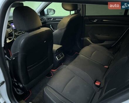 Белый Рено Меган, объемом двигателя 1.46 л и пробегом 231 тыс. км за 11100 $, фото 22 на Automoto.ua