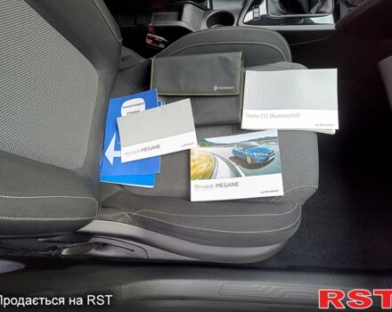 Белый Рено Меган, объемом двигателя 1.5 л и пробегом 190 тыс. км за 11500 $, фото 7 на Automoto.ua