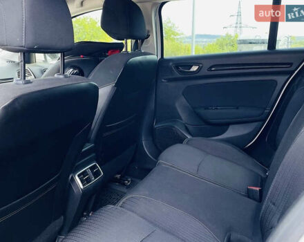 Белый Рено Меган, объемом двигателя 1.46 л и пробегом 233 тыс. км за 12099 $, фото 12 на Automoto.ua