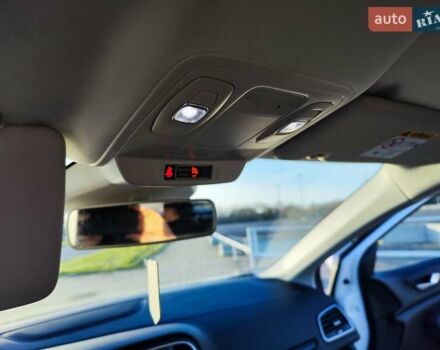 Белый Рено Меган, объемом двигателя 1.46 л и пробегом 200 тыс. км за 11999 $, фото 46 на Automoto.ua