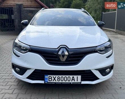 Белый Рено Меган, объемом двигателя 1.46 л и пробегом 228 тыс. км за 13700 $, фото 1 на Automoto.ua