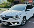 Білий Рено Меган, об'ємом двигуна 1.46 л та пробігом 178 тис. км за 11999 $, фото 1 на Automoto.ua