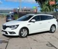 Белый Рено Меган, объемом двигателя 1.46 л и пробегом 211 тыс. км за 12490 $, фото 2 на Automoto.ua