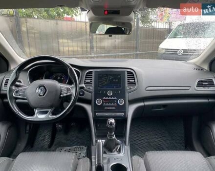 Белый Рено Меган, объемом двигателя 1.46 л и пробегом 197 тыс. км за 12490 $, фото 12 на Automoto.ua