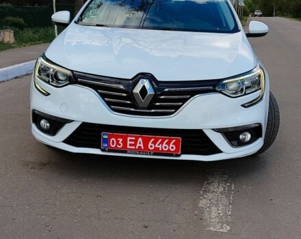 Белый Рено Меган, объемом двигателя 0 л и пробегом 248 тыс. км за 12999 $, фото 1 на Automoto.ua