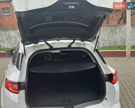 Білий Рено Меган, об'ємом двигуна 1.5 л та пробігом 210 тис. км за 11900 $, фото 9 на Automoto.ua