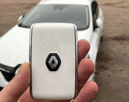 Белый Рено Меган, объемом двигателя 1.5 л и пробегом 213 тыс. км за 9999 $, фото 34 на Automoto.ua