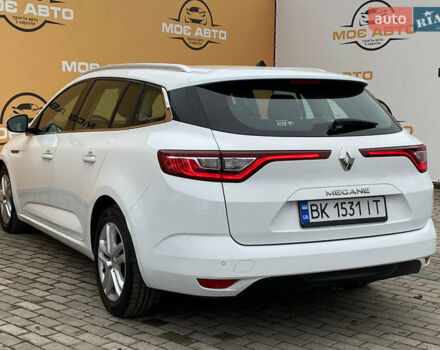 Білий Рено Меган, об'ємом двигуна 1.46 л та пробігом 259 тис. км за 11900 $, фото 2 на Automoto.ua