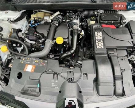 Белый Рено Меган, объемом двигателя 1.5 л и пробегом 208 тыс. км за 14300 $, фото 36 на Automoto.ua