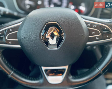 Білий Рено Меган, об'ємом двигуна 1.5 л та пробігом 213 тис. км за 11800 $, фото 23 на Automoto.ua