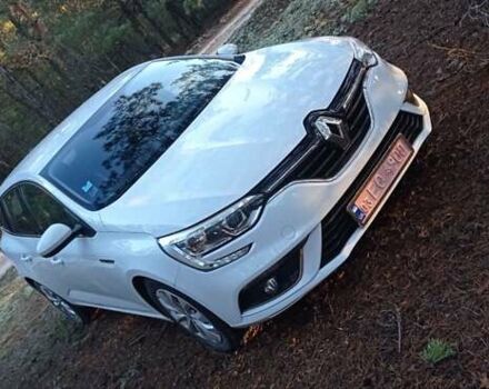 Белый Рено Меган, объемом двигателя 1.5 л и пробегом 202 тыс. км за 11700 $, фото 2 на Automoto.ua