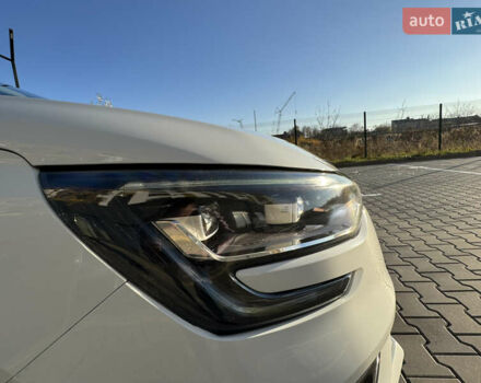 Білий Рено Меган, об'ємом двигуна 1.46 л та пробігом 185 тис. км за 15600 $, фото 8 на Automoto.ua