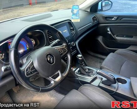 Білий Рено Меган, об'ємом двигуна 1.5 л та пробігом 167 тис. км за 12500 $, фото 4 на Automoto.ua