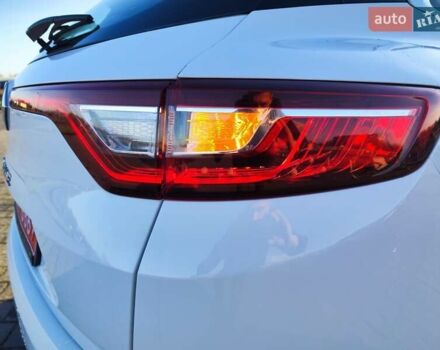 Белый Рено Меган, объемом двигателя 1.46 л и пробегом 200 тыс. км за 11999 $, фото 25 на Automoto.ua