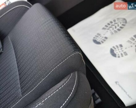 Белый Рено Меган, объемом двигателя 1.46 л и пробегом 200 тыс. км за 11999 $, фото 78 на Automoto.ua