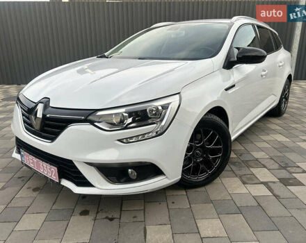 Белый Рено Меган, объемом двигателя 1.5 л и пробегом 209 тыс. км за 12399 $, фото 121 на Automoto.ua