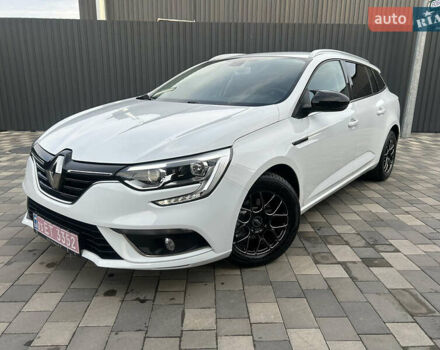 Белый Рено Меган, объемом двигателя 1.5 л и пробегом 209 тыс. км за 12399 $, фото 111 на Automoto.ua