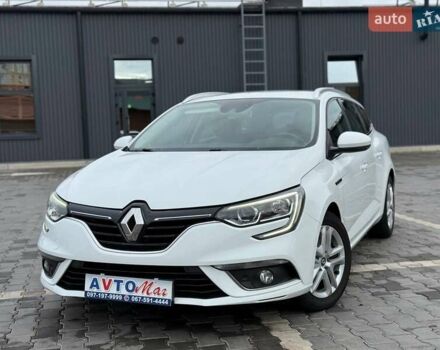 Белый Рено Меган, объемом двигателя 1.46 л и пробегом 195 тыс. км за 12900 $, фото 1 на Automoto.ua