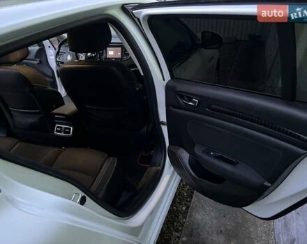 Белый Рено Меган, объемом двигателя 1.46 л и пробегом 231 тыс. км за 11100 $, фото 19 на Automoto.ua