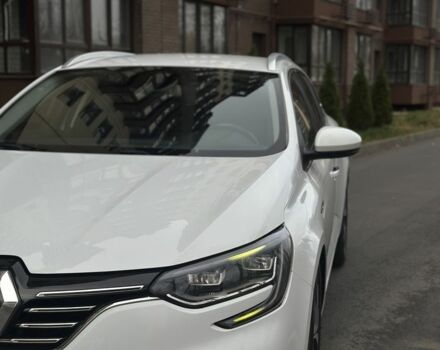 Белый Рено Меган, объемом двигателя 1.6 л и пробегом 195 тыс. км за 11800 $, фото 1 на Automoto.ua