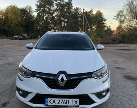 Рено Меган 2017 у Богодухове на Automoto.ua Білий Рено Меган, об'ємом двигуна 1.46 л та пробігом 289 тис. км за 11300 $, фото 1 на Automoto.ua
