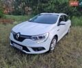 Белый Рено Меган, объемом двигателя 1.46 л и пробегом 239 тыс. км за 10000 $, фото 2 на Automoto.ua