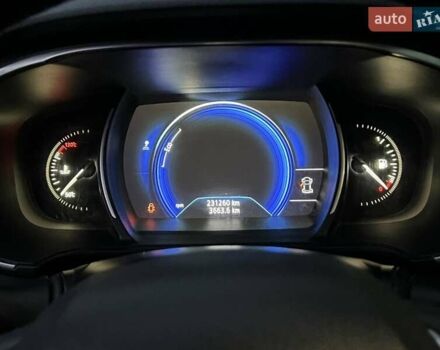 Белый Рено Меган, объемом двигателя 1.46 л и пробегом 231 тыс. км за 11100 $, фото 25 на Automoto.ua