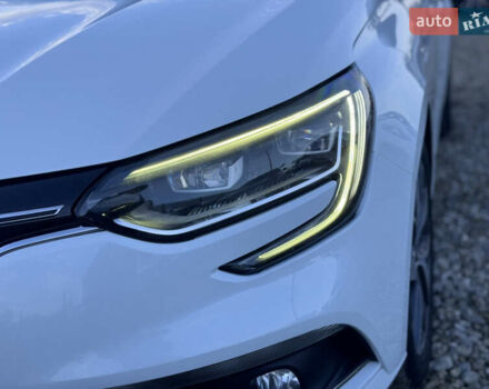 Білий Рено Меган, об'ємом двигуна 1.46 л та пробігом 211 тис. км за 13300 $, фото 22 на Automoto.ua