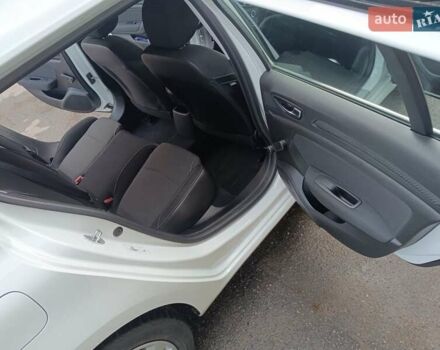 Белый Рено Меган, объемом двигателя 1.46 л и пробегом 190 тыс. км за 11800 $, фото 13 на Automoto.ua