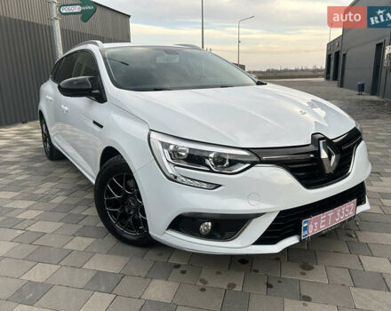 Белый Рено Меган, объемом двигателя 1.5 л и пробегом 209 тыс. км за 12399 $, фото 124 на Automoto.ua