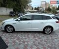 Белый Рено Меган, объемом двигателя 1.5 л и пробегом 210 тыс. км за 12500 $, фото 31 на Automoto.ua
