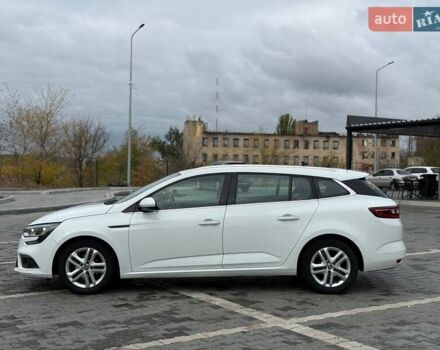 Белый Рено Меган, объемом двигателя 1.46 л и пробегом 195 тыс. км за 12900 $, фото 16 на Automoto.ua