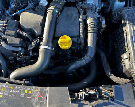 Білий Рено Меган, об'ємом двигуна 1.46 л та пробігом 257 тис. км за 13500 $, фото 25 на Automoto.ua