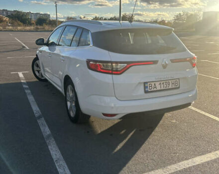 Білий Рено Меган, об'ємом двигуна 1.46 л та пробігом 228 тис. км за 11000 $, фото 5 на Automoto.ua