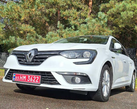 Білий Рено Меган, об'ємом двигуна 1.5 л та пробігом 150 тис. км за 13990 $, фото 6 на Automoto.ua