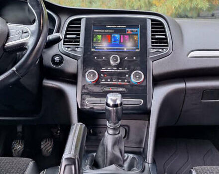 Белый Рено Меган, объемом двигателя 1.5 л и пробегом 150 тыс. км за 14300 $, фото 79 на Automoto.ua