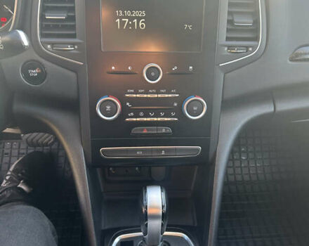 Білий Рено Меган, об'ємом двигуна 1.46 л та пробігом 228 тис. км за 11000 $, фото 9 на Automoto.ua