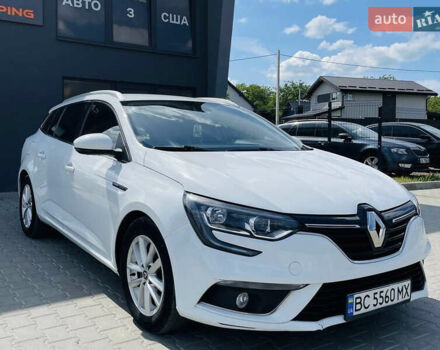 Белый Рено Меган, объемом двигателя 1.46 л и пробегом 233 тыс. км за 12099 $, фото 2 на Automoto.ua