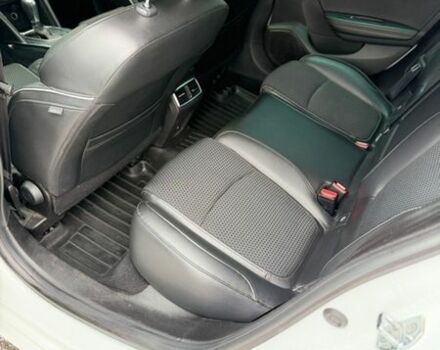 Белый Рено Меган, объемом двигателя 1.46 л и пробегом 290 тыс. км за 12300 $, фото 42 на Automoto.ua