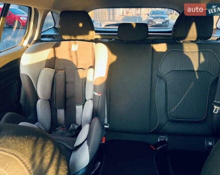 Білий Рено Меган, об'ємом двигуна 1.5 л та пробігом 213 тис. км за 11800 $, фото 18 на Automoto.ua