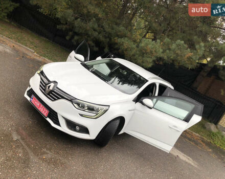 Білий Рено Меган, об'ємом двигуна 1.5 л та пробігом 150 тис. км за 13990 $, фото 30 на Automoto.ua