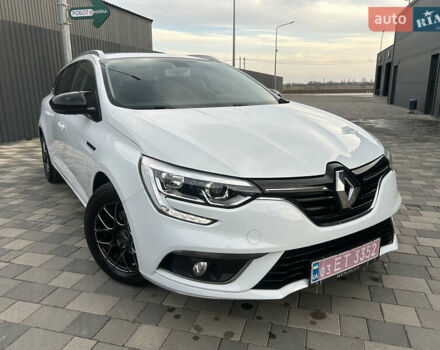 Белый Рено Меган, объемом двигателя 1.5 л и пробегом 209 тыс. км за 12399 $, фото 140 на Automoto.ua